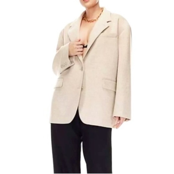 Aritzia Jackets & Blazers - Aritzia Babaton Agency Blazer